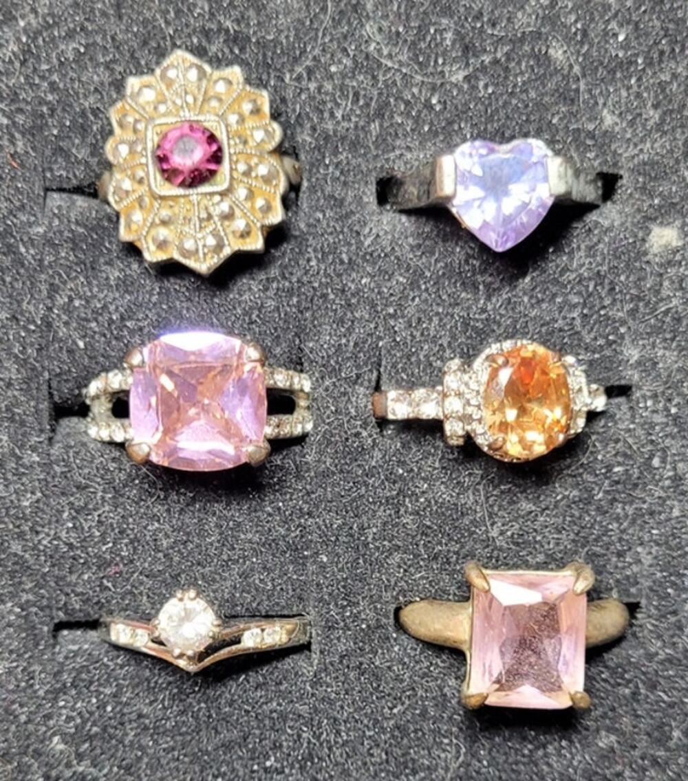 6 Pc Women's Rings Lot Size 7.5 - 8.5 Avon Rhinestone Cocktail Pink Purple